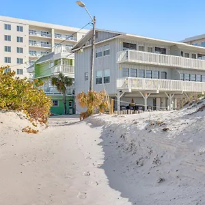 clearwater-beach-cottage-w-pool-near-sugary-sand.hotelstampa.org/